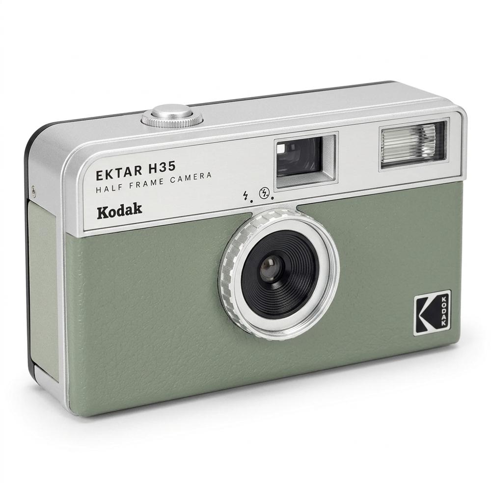 half-frame 35mm camera that fits two photos in every frame