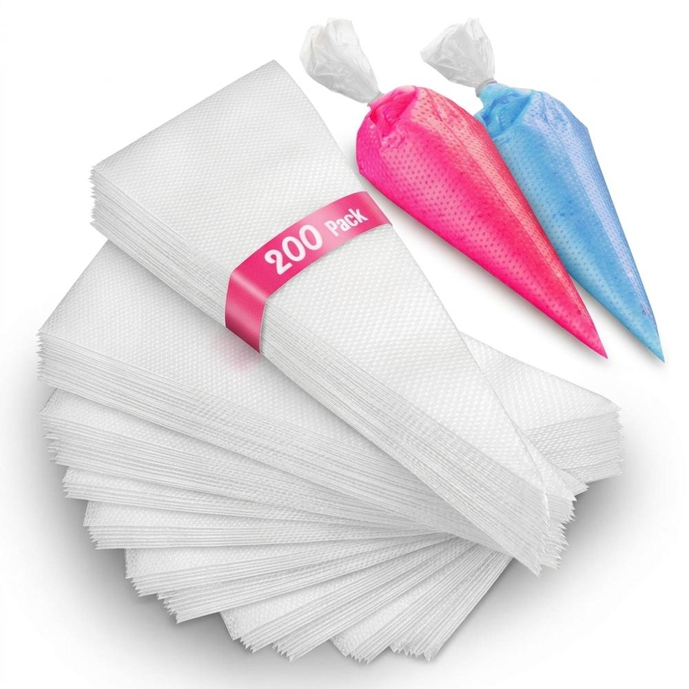 disposable tipless piping bags for outlining and flooding icing