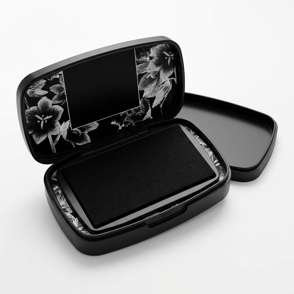 Crisp black pigment ink pad for stamped images and greetings