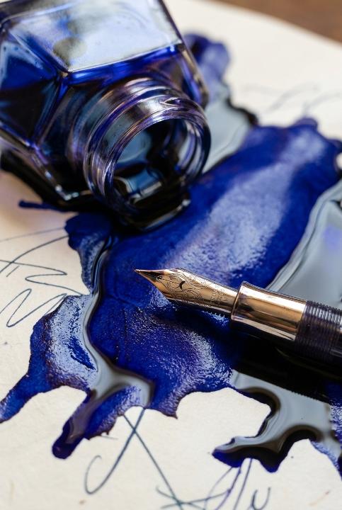 Ink with room to pool